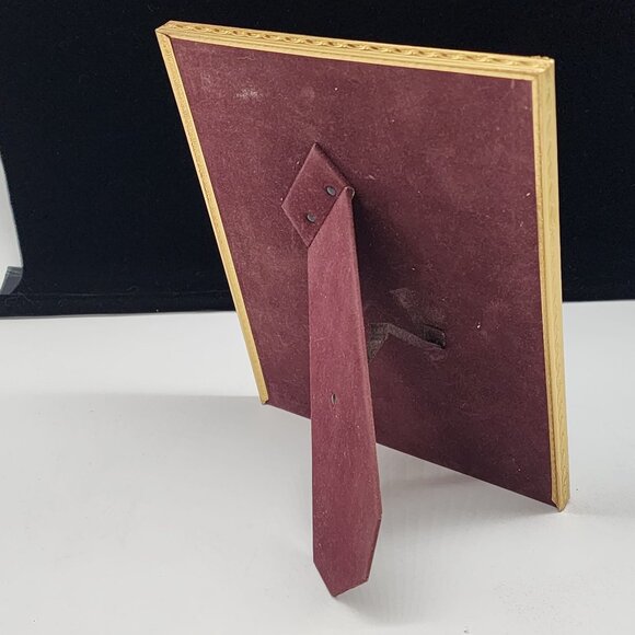 Vintage Ornate Gold Tone Picture Frame With Applied Corners Velvet Backing 10x8 - Picture 5 of 9